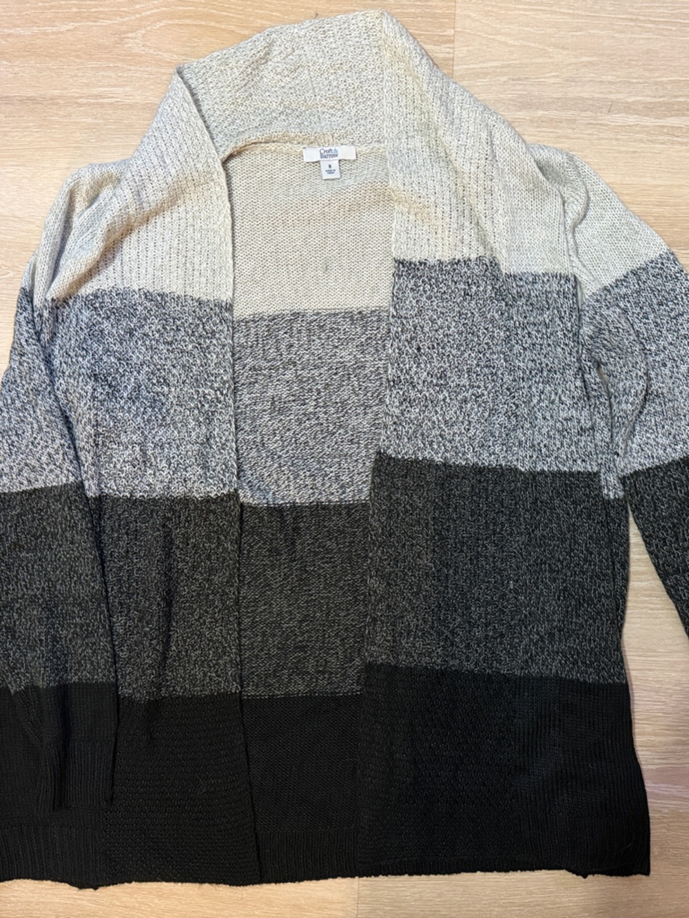 Women’s Gradient Block Knit Sweater - Black and Gray